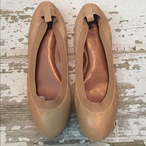 Banana Republic ballet brown leather 9 39  shoes